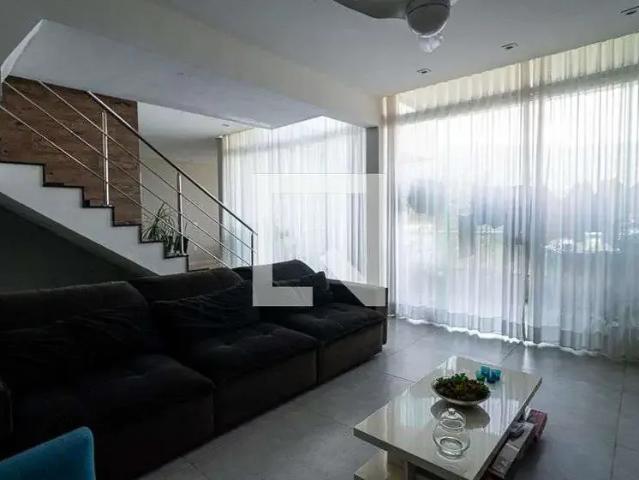 Casa / Sobrado em Condomínio para Venda em Niterói/RJ São Francisco 4 Quartos