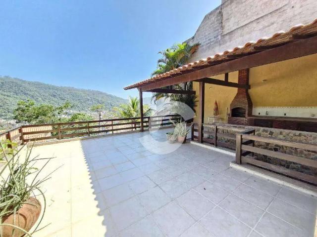 Casa / Sobrado em Condomínio para Venda em Niterói/RJ São Francisco 4 Quartos