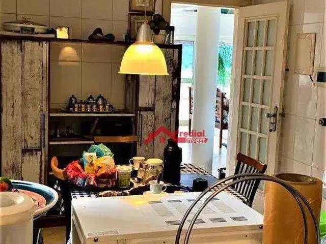Casa / Sobrado em Condomínio para Venda em Niterói/RJ São Francisco 4 Quartos