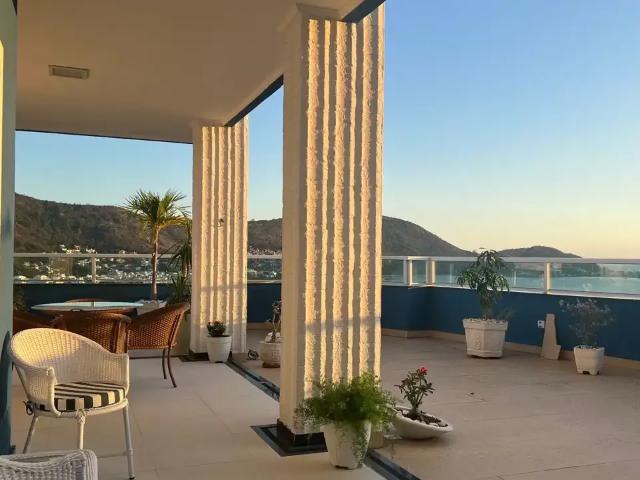Casa / Sobrado em Condomínio para Venda em Niterói/RJ São Francisco 5 Quartos