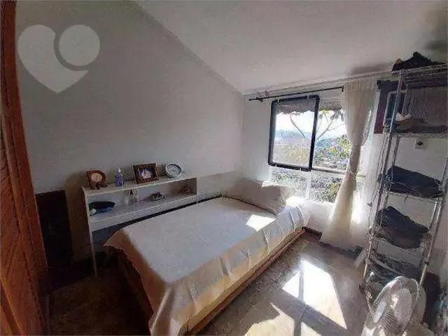 Casa / Sobrado em Condomínio para Venda em Niterói/RJ Sapê 5 Quartos