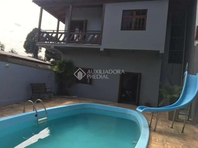 Casa / Sobrado em Condomínio para Venda em Novo Hamburgo/RS Canudos 3 Quartos