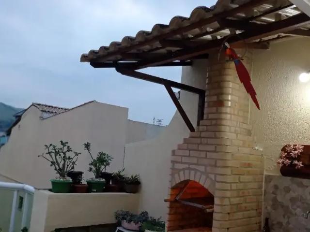 Casa / Sobrado em Condomínio para Venda em Nova Iguaçu/RJ Califórnia 3 Quartos