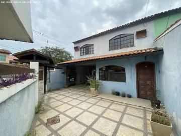Casa / Sobrado em Condomínio para Venda em Nova Iguaçu/RJ Da Luz 3 Quartos