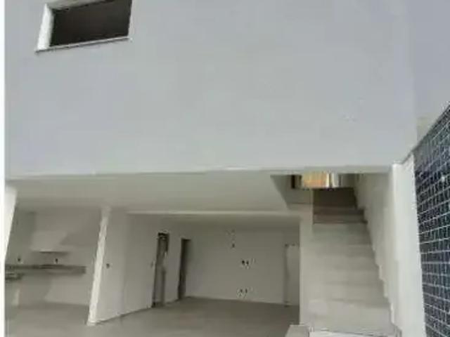Casa / Sobrado em Condomínio para Venda em Nova Iguaçu/RJ Da Luz 4 Quartos