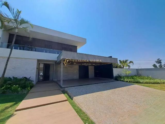 Casa / Sobrado em Condomínio para Venda em Nova Odessa/SP Estância Hípica 4 Quartos