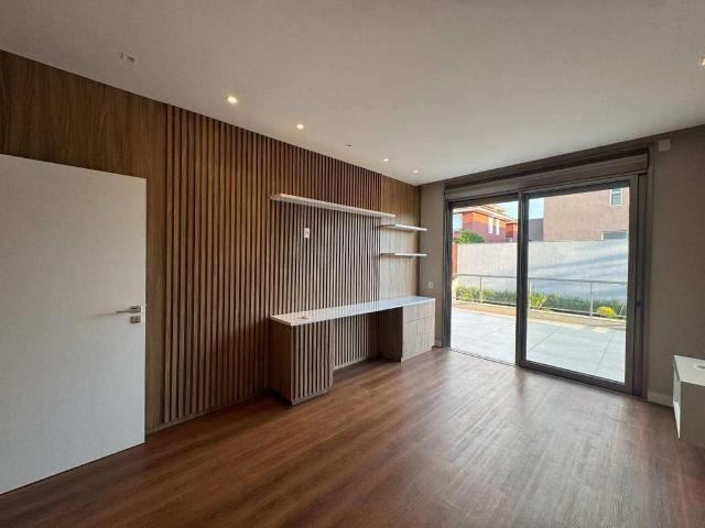 Casa / Sobrado em Condomínio para Venda em Nova Lima/MG Alphaville 4 Quartos