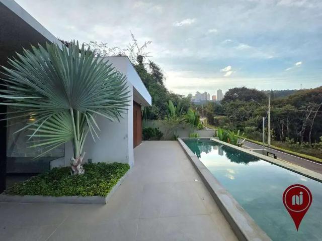 Casa / Sobrado em Condomínio para Venda em Nova Lima/MG Vila Castela 4 Quartos