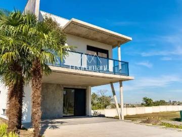 Casa / Sobrado em Condomínio para Venda em Nova Santa Rita/RS Centro 3 Quartos