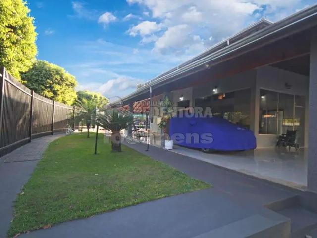 Casa / Sobrado em Condomínio para Venda em Olímpia/SP Jardim Tenis Clube 3 Quartos