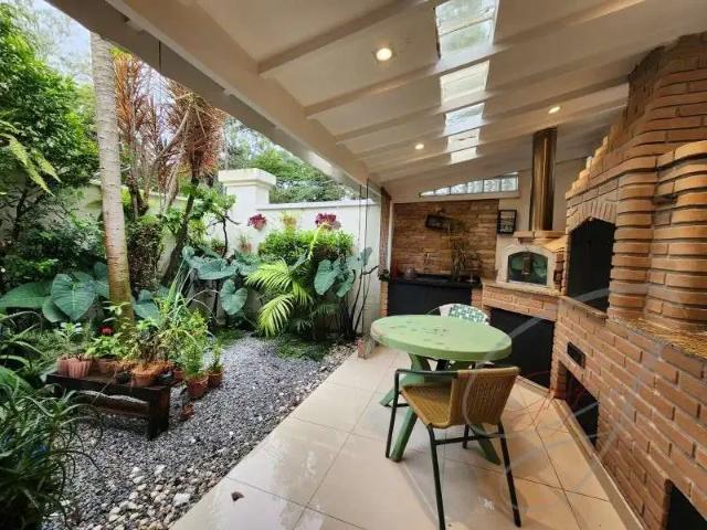 Casa / Sobrado em Condomínio para Venda em Osasco/SP Vila São Francisco 3 Quartos