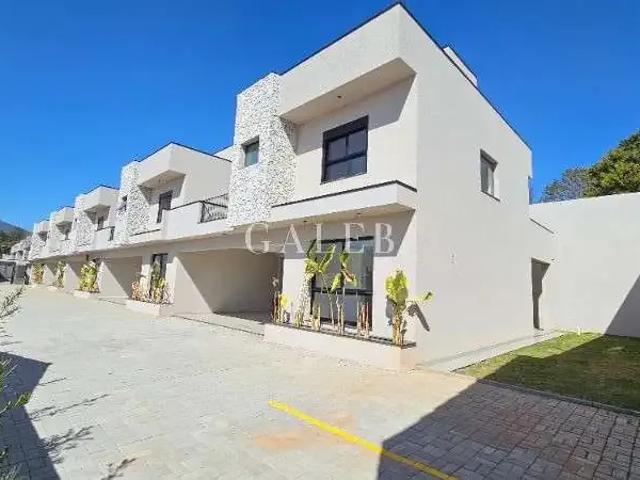 Casa / Sobrado em Condomínio para Venda em Atibaia/SP Vila Petrópolis 3 Quartos