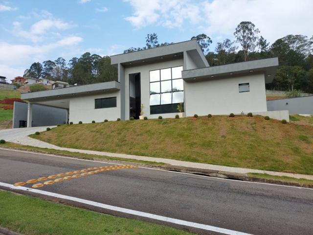 Casa / Sobrado em Condomínio para Venda em Atibaia/SP Condominio Quintas da Boa Vista 3 Quartos