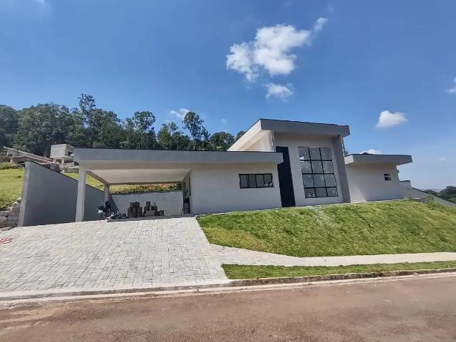 Casa / Sobrado em Condomínio para Venda em Atibaia/SP Condominio Quintas da Boa Vista 3 Quartos