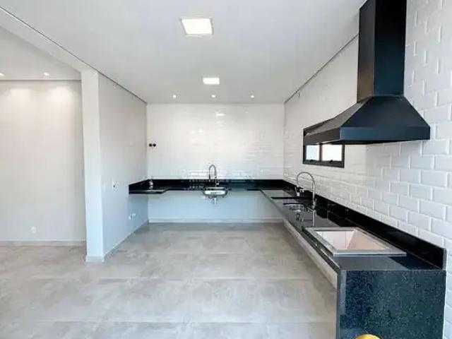 Casa / Sobrado em Condomínio para Venda em Atibaia/SP Condominio Quintas da Boa Vista 3 Quartos