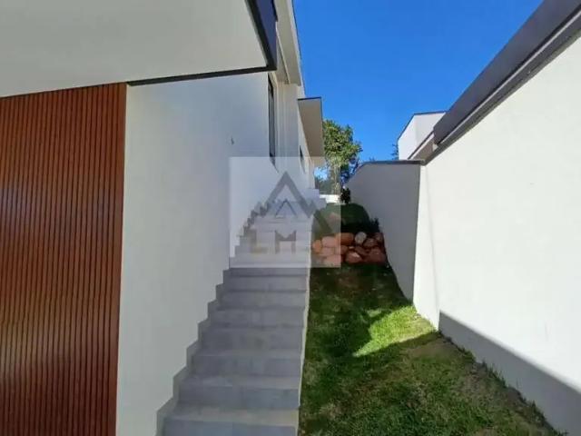 Casa / Sobrado em Condomínio para Venda em Atibaia/SP Condominio Quintas da Boa Vista 3 Quartos
