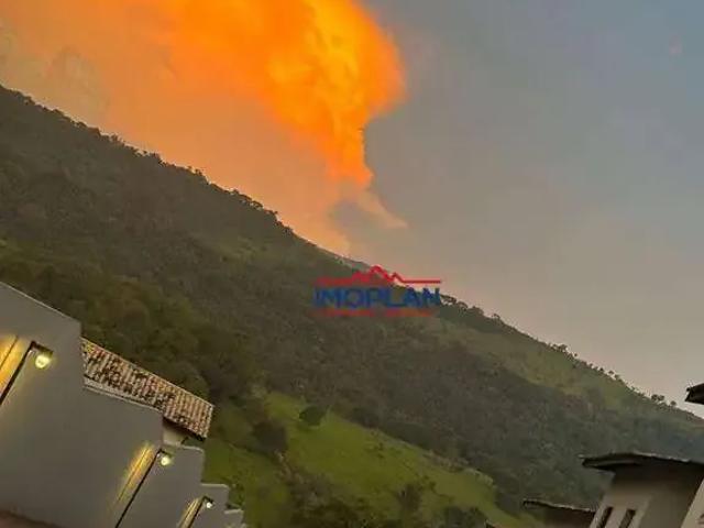 Casa / Sobrado em Condomínio para Venda em Atibaia/SP Nova Gardênia 3 Quartos