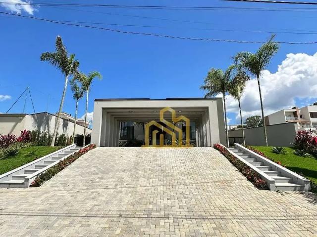 Casa / Sobrado em Condomínio para Venda em Atibaia/SP Residencial Green Village 4 Quartos