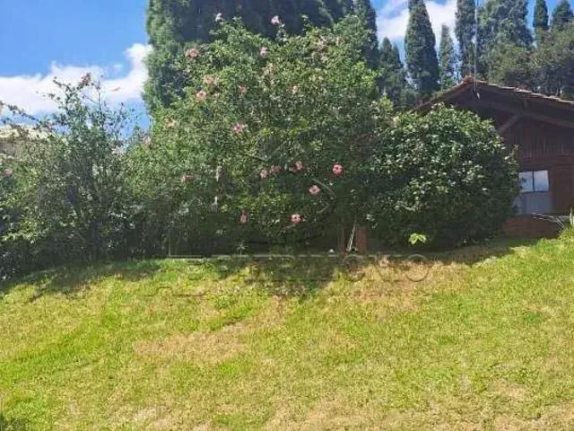 Casa / Sobrado em Condomínio para Venda em Alumínio/SP Recanto dos Passaros 5 Quartos