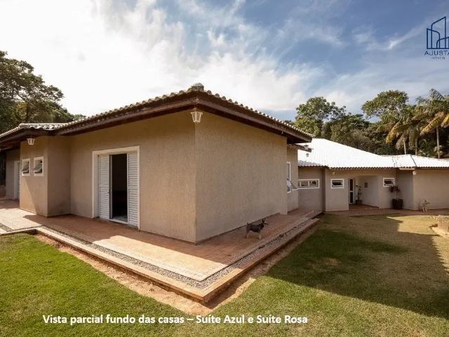 Casa / Sobrado em Condomínio para Venda em Alumínio/SP Zona Rural 5 Quartos