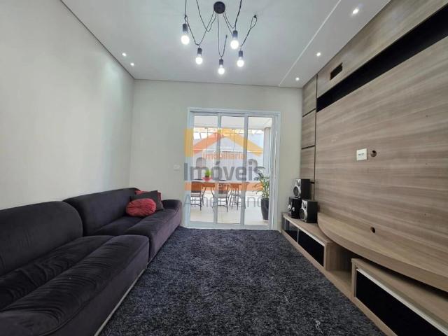 Casa / Sobrado em Condomínio para Venda em Americana/SP Jardim Pau Brasil 5 Quartos