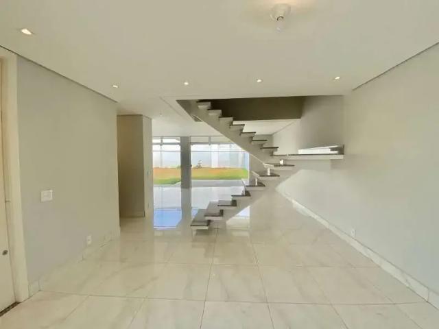Casa / Sobrado em Condomínio para Venda em Americana/SP Vila Santa Maria 4 Quartos