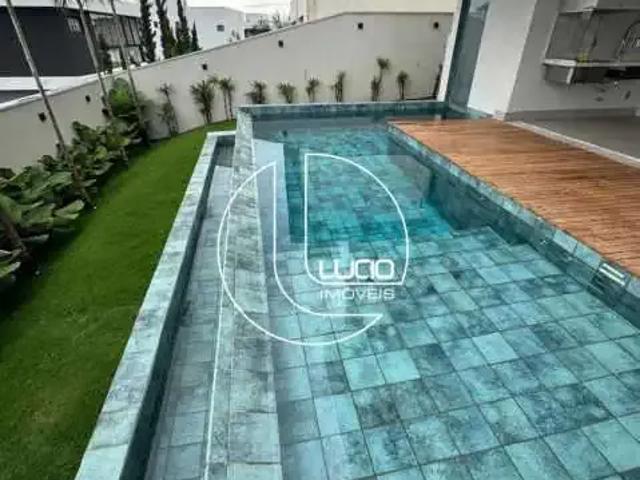 Casa / Sobrado em Condomínio para Venda em Anápolis/GO Condomínio Alphaville Anápolis 5 Quartos