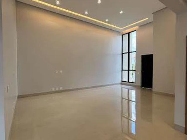 Casa / Sobrado em Condomínio para Venda em Anápolis/GO Condomínio Residencial Grand Trianon 4 Quartos