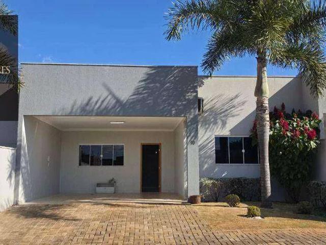 Casa / Sobrado em Condomínio para Venda em Anápolis/GO Chácaras Colorado 3 Quartos