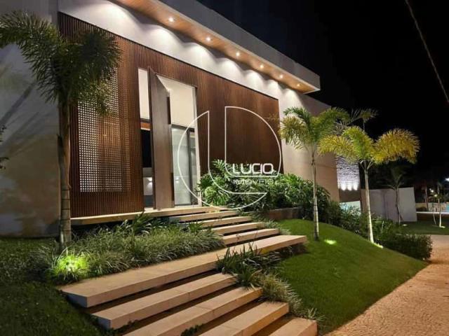 Casa / Sobrado em Condomínio para Venda em Anápolis/GO Residencial Anaville 4 Quartos