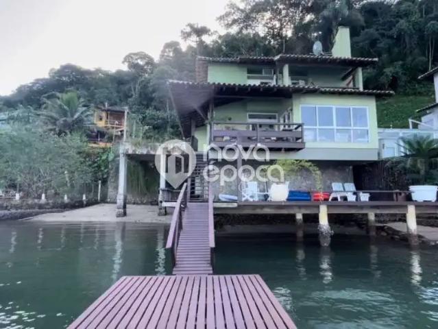 Casa / Sobrado em Condomínio para Venda em Angra dos Reis/RJ Itanema Cunhambebe 5 Quartos