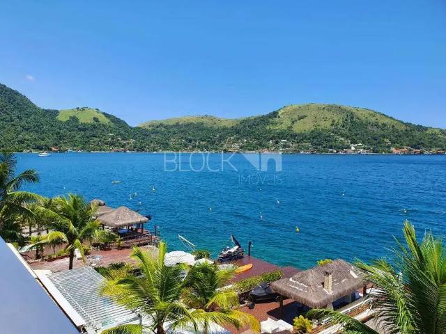 Casa / Sobrado em Condomínio para Venda em Angra dos Reis/RJ Portogalo 4 Quartos