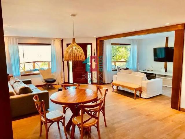 Casa / Sobrado em Condomínio para Venda em Angra dos Reis/RJ Portogalo 6 Quartos
