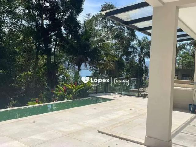 Casa / Sobrado em Condomínio para Venda em Angra dos Reis/RJ Piraquara Cunhambebe 4 Quartos