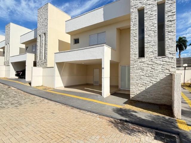 Casa / Sobrado em Condomínio para Venda em Aparecida de Goiânia/GO Cardoso Continuação 3 Quartos