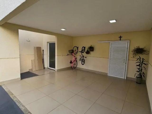 Casa / Sobrado em Condomínio para Venda em Aparecida de Goiânia/GO Cardoso Continuação 4 Quartos