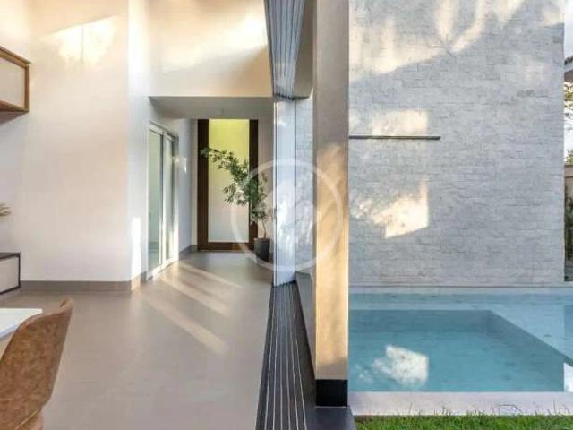 Casa / Sobrado em Condomínio para Venda em Aparecida de Goiânia/GO Jardins Mônaco 3 Quartos