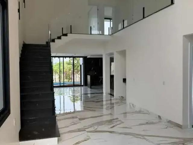 Casa / Sobrado em Condomínio para Venda em Aparecida de Goiânia/GO Residencial Parqville Jacarandá 4 Quartos