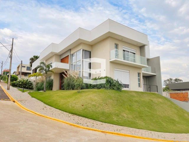 Casa / Sobrado em Condomínio para Venda em Apucarana/PR Vila Santa Terezinha 3 Quartos