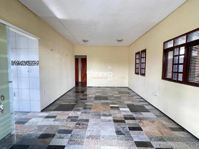 Casa / Sobrado em Condomínio para Venda em Aquiraz/CE Camará 4 Quartos