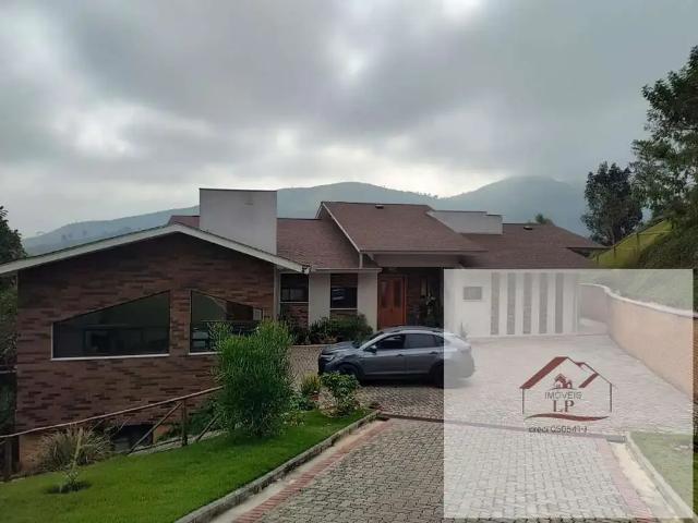 Casa / Sobrado em Condomínio para Venda em Araçariguama/SP Voturuna 4 Quartos