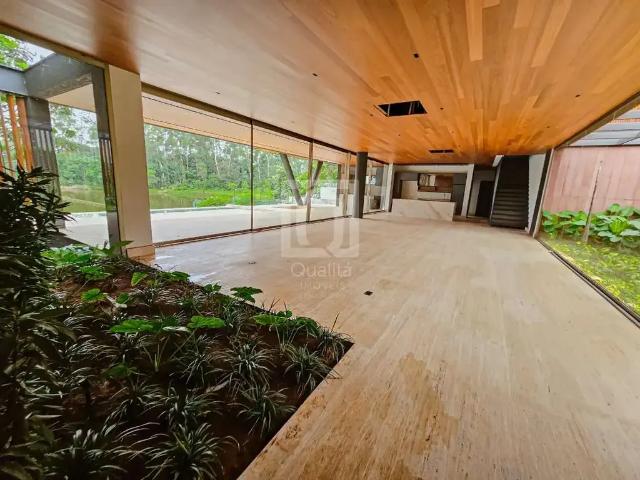 Casa / Sobrado em Condomínio para Venda em Araçoiaba da Serra/SP Chacara Santa Terezinha 5 Quartos