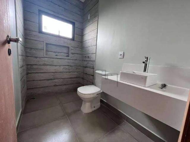 Casa / Sobrado em Condomínio para Venda em Araçoiaba da Serra/SP Condomínio Saint Charbel 4 Quartos