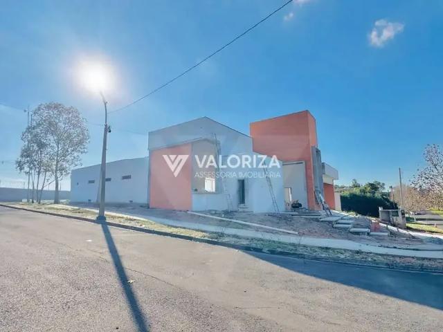 Casa / Sobrado em Condomínio para Venda em Araçoiaba da Serra/SP Condomínio Saint Charbel 3 Quartos