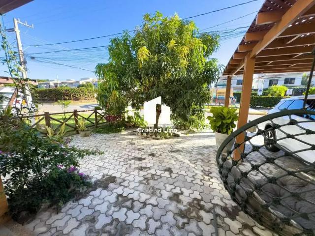 Casa / Sobrado em Condomínio para Venda em Aracaju/SE Atalaia 4 Quartos