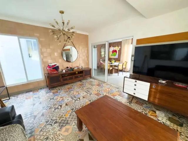 Casa / Sobrado em Condomínio para Venda em Aracaju/SE Atalaia 4 Quartos