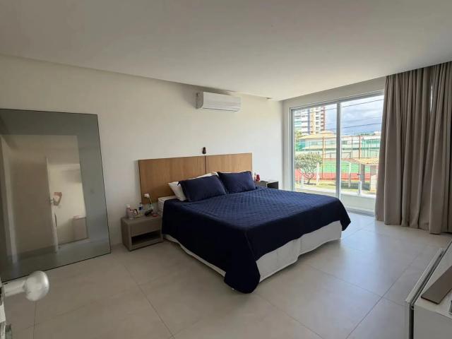 Casa / Sobrado em Condomínio para Venda em Aracaju/SE Atalaia 5 Quartos