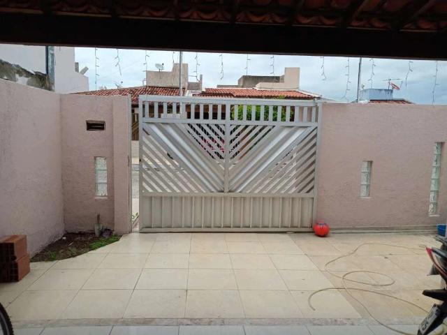 Casa / Sobrado em Condomínio para Venda em Aracaju/SE Olaria 2 Quartos