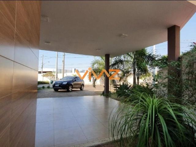 Casa / Sobrado em Condomínio para Venda em Araraquara/SP Centro 3 Quartos