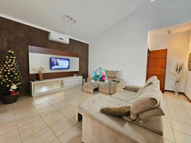 Casa / Sobrado em Condomínio para Venda em Araraquara/SP Jardim Botânico 3 Quartos